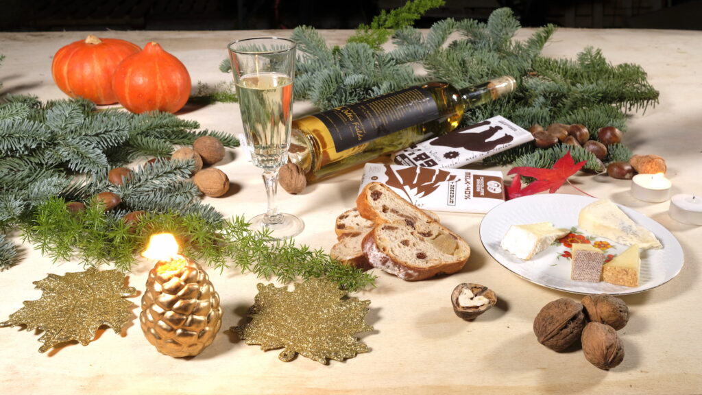Bestel kerstboodschappen bij Hoeve Biesland waaronder kerststol en kaas